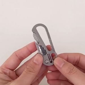 Titanium Alloy Keychain พับมีดดามัสกัสใบมีด D2 MINI มีดแบบพกพา Keychain Outdoor Survival EDC เครื่องมือ Multitool