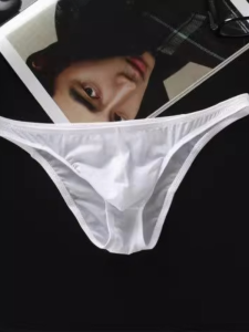 Quần Lót Nam Ice Silk Triangle Gợi Cảm Thoải Mái Cỡ Lớn Thiết Kế Thường Ngày Thoáng Khí Trong Suốt Quần Lót Không Đường May Cạp Thấp