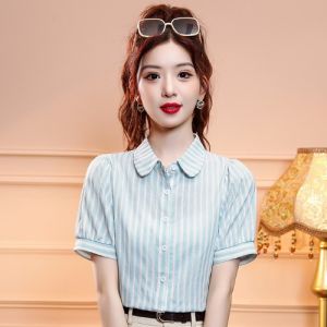 เสื้อเชิ้ตแขนสั้นลายทางสีดำสไตล์ฝรั่งเศสสำหรับผู้หญิง ฤดูร้อนปี 2025 เสื้อเชิ้ตแขนพองลำลองสำหรับเดินทางไปทำงานและสัมภาษณ์งาน