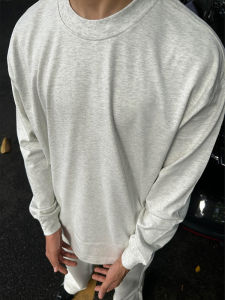 เสื้อยืดคอกลมแขนยาวผ้าฝ้ายแท้สำหรับผู้ชาย ฤดูใบไม้ร่วง/ฤดูหนาว สไตล์อเมริกัน เสื้อเชิ้ตชั้นใน ทรงหลวม ทรงหลวม ทรงหลวม