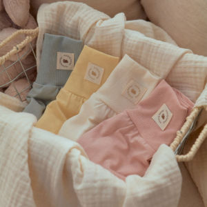 [Malang Honey] ชุดนอนเด็กแรกเกิดจากใยไผ่ – เสื้อแขนยาวและกางเกงเอวสูง (ชุดนอนเด็กช่วยบรรเทาอาการโคลิคได้)