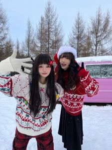 Retro New Year Red Sweater Men and Women Fall and Winter Outer Wear American Lazy Christmas Atmosphere Loose Soft Glutinous Knitwear