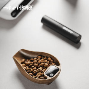 MHW-3BOMBER Coffee Scale Rechargeable Food Kitchen Scale Precise Wooden Digital Bean Scale with Spray Bottle Barista Tools