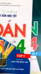 Sách - Combo Hướng Dẫn Học Tốt Toán Lớp 4 - Tập 1 + 2 ( Bám Sát SGK Chân trời ) HA