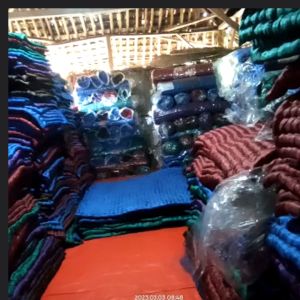 Kasur Lantai Lipat Palembang Polos MERAH 120x70 cm. Kasur santai Lipat MURAH