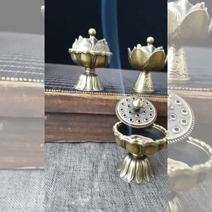 Đế Đốt Nhang Trầm Hương Bằng Hợp Kim Đồng Hình Hoa Sen Đế Đốt Nhang Vân Mây