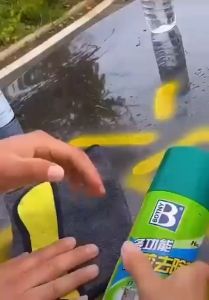 Spray Semprotan Penghilang Bekas Stiker Lama Remover Sticker Serbaguna