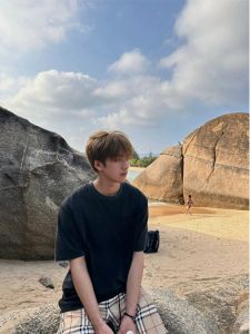 Heavyweight Pure Cotton Short Sleeve Mens T-shirt Summer Trendy Loose Fit Basic American Style Black Shoulder T-shirt