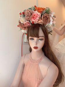 Vòng hoa trend to- kiếp này cài hoa trên tóc- kiếp sau mỹ mạo như hoa