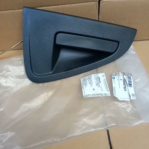 Tay mở cửa ngoài sau Chevrolet Spark M300 Matiz 4. Cửa sau bên trái hoặc bên phải
