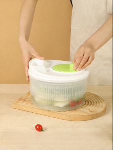 CAROTE | Manual Salad Spinner with Dehydrating and Draining Function