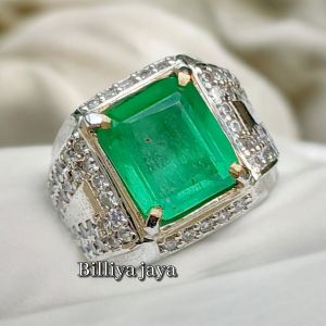 CINCIN BATU ZAMBRUD KALIMANTAN TOP QUALITY