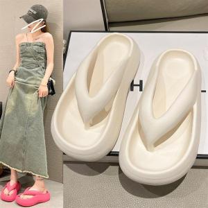 Dép Đế Dày Thời Trang Mùa Hè Chống Trượt Siêu Nhẹ Phổ Biến Đi Biển Đi Cát Thoải Mái Thoáng Khí Cho Nữ