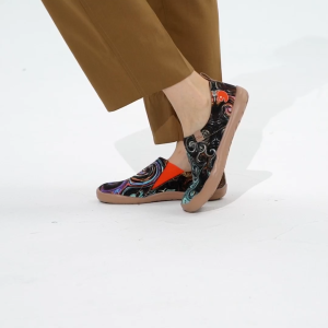 UIN Toledo I Women Flat Shoes Sneakers Lightweight Slip on Travel Shoes-Starry Night