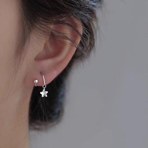 S925 Sterling Silver Star Stud Earrings Womens Luxury Design High-End Feelings Hot Model Jewelry Fashionable Accessory