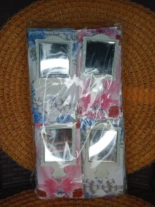 vania souvenir..Isi 50 Pcs Souvenir Kaca Kotak Putih Kemasan Alas Cantik Souvenir Pernikahan khitanan Dan Ulang Souvenir Murah Bermanfaat bagus