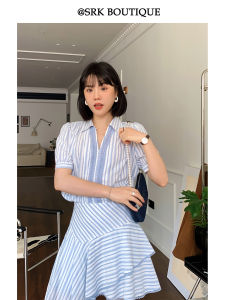 Bộ Váy Sơ Mi Kẻ Sọc Màu Xanh Trắng SRK Dành Cho Nữ Mùa Hè 2025 Tay Ngắn Cổ Chữ V Thiết Kế Không Đều Váy Ngắn Thanh Lịch