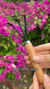 ชุดทำสวนจิ๋ว อุปกรณ์พรวนดิน อุปกรณ์ทำสวนขนาดเล็ก พลั่ว เสียม คราด ส้อมพรวนดิน ตักดิน 3 ชิ้น