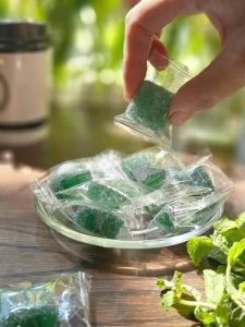 Kẹo Gôm Tuổi Thơ – Vị Bạc Hà Mát Lạnh & Gừng Ấm - Hương Vị Quen Thuộc [CAHORO FOOD]