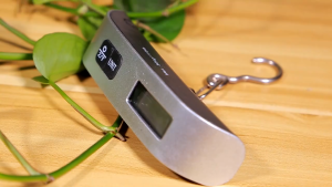 Electronic Luggage Scale 50kg/110lb Digital Scale Portable Handheld Suitcases Hanging Scale Weight Balance Travel Scale