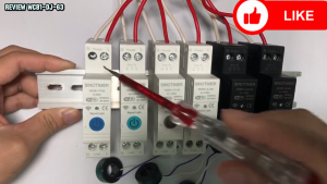 Át tô mát wifi công tơ mini WCB1-63A 80V~300V 50/60Hz cao thấp áp quá dòng dòng rò đo 2 chiều solar tuya app smart