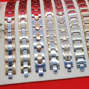 สร้อยข้อมือสแตนเลสแม่เหล็กเพื่อสุขภาพ คละแบบ ความยาว 8 นิ้ว เสริมสุขภาพ เสริมบารมี รูปถ่ายจากสินค้าจริง