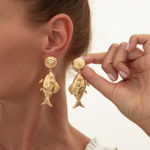 Ingemark 4 Styles Vintage Exquisite Flower Fish Leaf Stud Earrings Women High Quality Piercing Earrings Wedding Banquet Jewelry