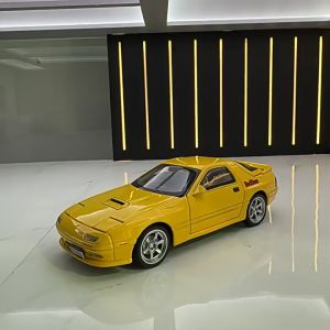 Diecast Mazda Rx7 Veilside Skala 1/32 Mobil Miniatur Besi Paduan Dekorasi Model Mobil Sport