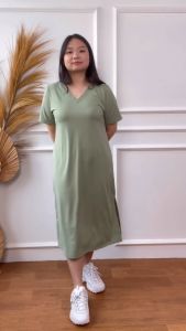 Mihar store / COD 3648 - Dress babyterry polos  simpel belah samping / Slit loose dress / Midi dress sport casual V neck santai sehari-hari terbaru kekinian