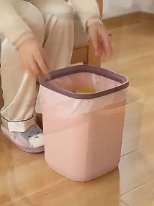 [Singapore Seller] Portable Dustbin Plastic Trash Can Garbage Bin Garbage Can. Four Colours option