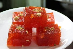 HALAL Halwa Maskat | Bombay Halwa | Homemade | No Preservatives| Fresh Pre-Order Sweet | Last 7 days | Manisan Tradisional