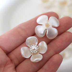20pcs Pearl Flower Shape Rhinestone Heart DIY Accessories for Bridal Hat Bag Decorations Fashionable Small Decorations