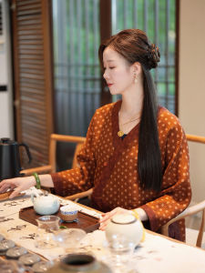 Red Cloud Silk Double-Sided Worn Chinese Style Jacket Shawl Vintage Short Top Buttoned Print Splicing V-Neck Regular Sleeve Length