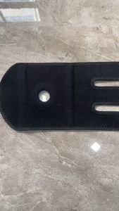 Pelindung Lutut Patella Adjustable Warna Hitam untuk Olahraga