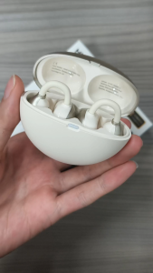 Wireless Bluetooth Earbuds HKRETI-HG12 brand new and original packaging Bluetooth 6.0 version waterproof and noise-cancelling stereo sound long battery life compatible with Android and iOS systems