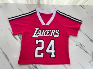 เสื้อครอปบาส หญิงและชาย รอบอก 36-38 (size เล็ก) ความยาว 18