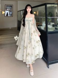 ชุดเดรสยาวแขนกุดผ้าชีฟองสไตล์จีนขนาดใหญ่ ทรงเอ กระโปรงทรงเอ คอเหลี่ยม กระดุมสีเขียว ฤดูใบไม้ผลิและฤดูร้อน