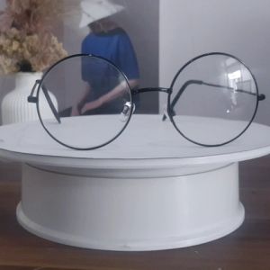 Kacamata Bulat Korea & Kaca Mata 01475: Desain Unik dan Fungsi Sehari-hari