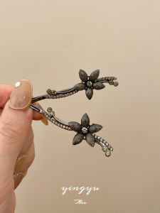 RuiLi Metal Flower Hair Clips: Fresh Out Fashion Accessories