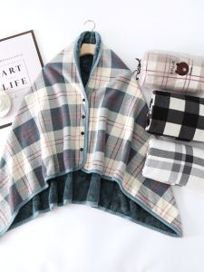 Modern Simple Coral Fleece Shoulder Wrap Blanket Warmth Student Office Nap Room Polyester Fiber Composite Fabric Sofa Leisure Blanket