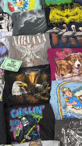 โปร 1 แถม 1 เสื้อยืดวินเทจ 289 เลือกไซส์ คละสี! คละลาย! S - 2XL สุ่มเสื้อ เปิดจากกระสอบ