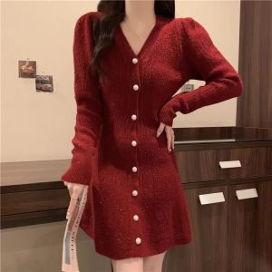 Black V-Neck Knitted Dress Shiny Thread Slimming Waist Inner Wear Base Layer Midi Dress for plus Size Women Autumn New Arrival