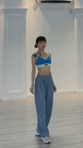 ชุดว่ายน้ำ 3 ชิ้น ชุดชั้นในแบบสปอร์ต เสื้อคลุมกันแดด  ชุดกางเกงชั้นใน ขาสั้น รัดรูป พิมพ์ลายตัวอักษร  6259