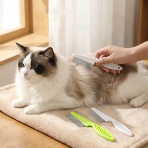 Teekland Pet Flea Comb with Rubber Handle Flea and Tick Combs for Dogs & Cats Fine Tooth Dog Comb for Grooming Face Brush