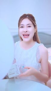 Kem ức chế sắc tố DƯỠNG TRẮNG từ sâu bên trong kiểm soát đốm nâu nám sạm da làm mờ các vết nám dưỡng da chống nắng