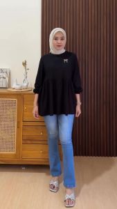 Celana Cutbray Jeans Wanita Ripped & Highwaist Elmi