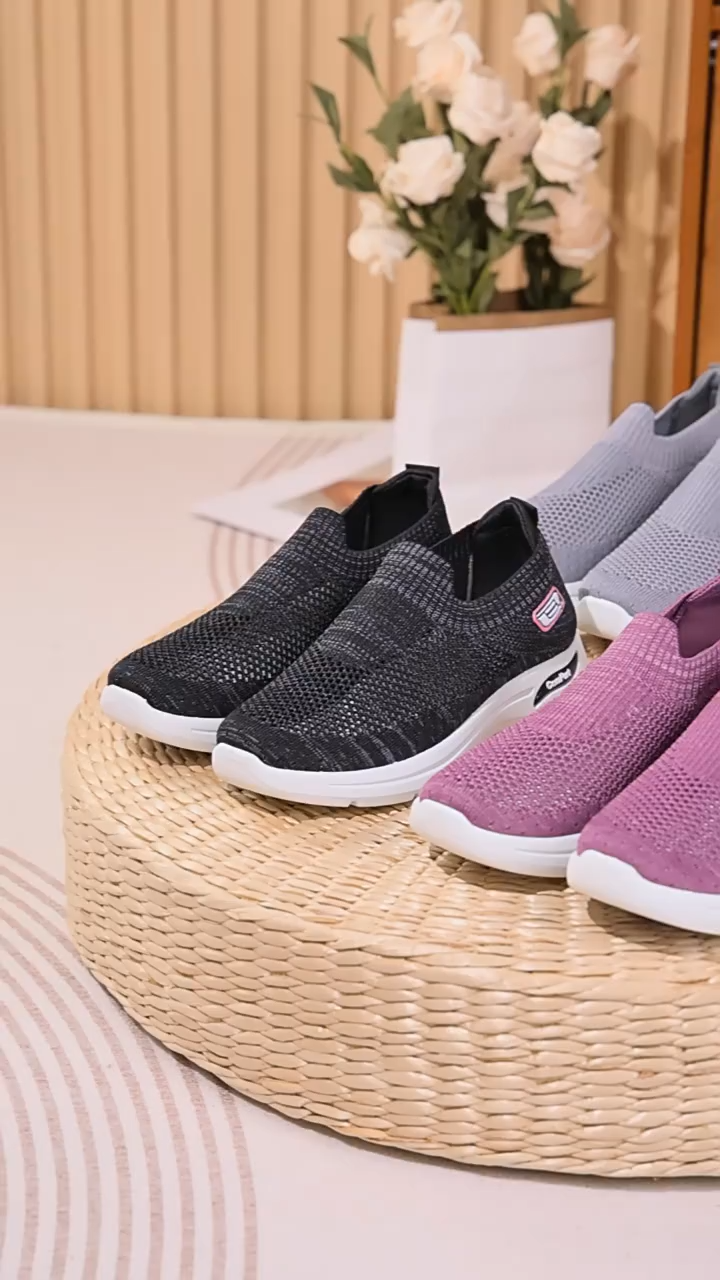 2025 รองเท้าผ้าใบ รองเท้าผ้าใบของผู้หญิง รองเท้าวิ่งแบบถักแอร์คุชชันตาข่ายส้นเตี้ยลำลอง รองเท้าสลีปออน รองเท้าผ้าใบผู้หญิง เบา สบาย