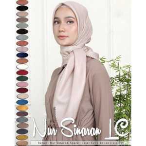 Kerudung Segi Empat Sinar Glamour Hijab Polos LaserCut Square Gliter Terbaru Arsyana