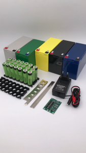 Vỏ bình ắc quy máy phun thuốc 12V-3S7P 21 cell 18650 nhựa ABS (Không kèm cell pin)