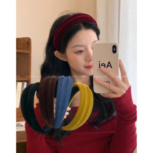Retro Velvet Wide Edge Hairband Womens Early Autumn New High Hairline Pressed Hair Headband Daily Outdoor Wear Hair Accessories Headwear